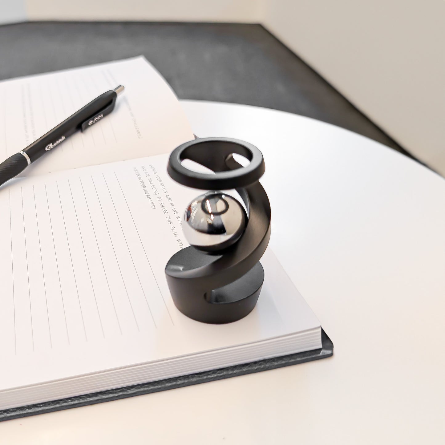 Gravity Gyro™ – Desk Spinner for Focus & Calm