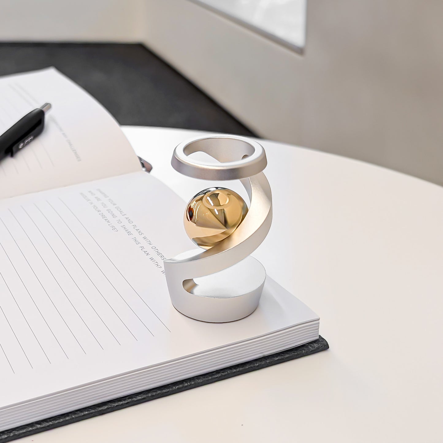 Gravity Gyro™ – Desk Spinner for Focus & Calm