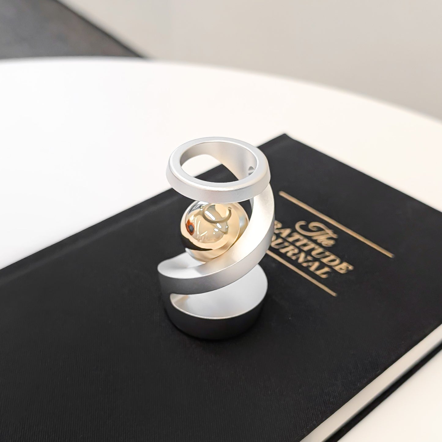 Gravity Gyro™ – Desk Spinner for Focus & Calm
